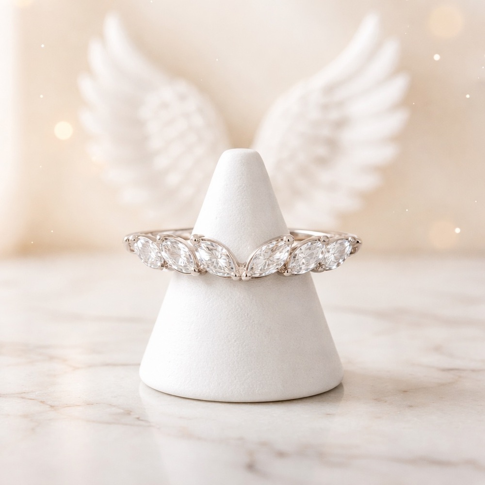 *NEW* 925 Silver Angel Wing Ring